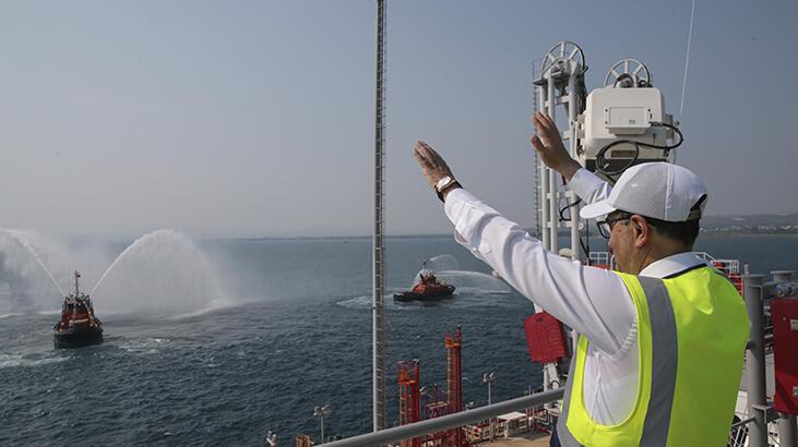Türkiye’nin birinci doğal gaz depolama gemisi Ertuğrul Gazi hizmete girdi