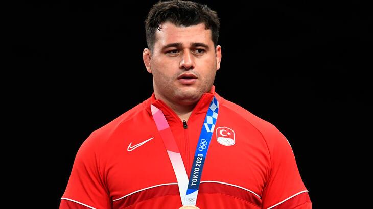 Türk güreşçiler Tokyo 2020’yi 3 bronz madalyayla tamamladı